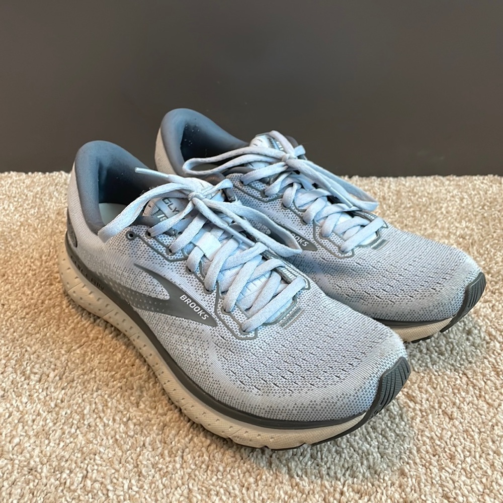 Brooks Glycerin 18 Running Tennis Shoes, Women’s Size 9, Blue Sneakers